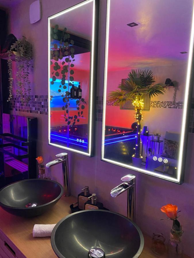 Bioty Chill & Spa Le Blanc-Mesnil Eksteriør billede